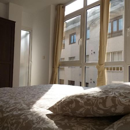 Apartamento En Ribeira Luaran gambar